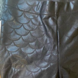 Blackmilk Shimmery Mermaid Leggings (Black)